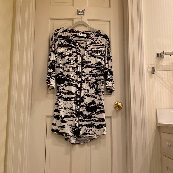 T bags dress size small - Picture 1 of 6